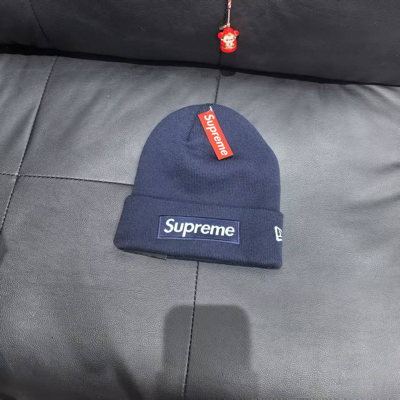 SUPREME BEANIE